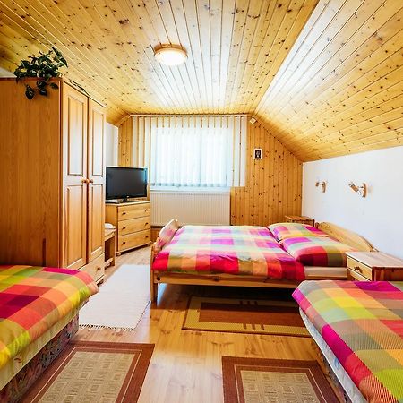Homestay Gustav Halas Terchová Eksteriør billede